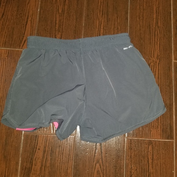 Nike Running Shorts - Picture 2 of 2